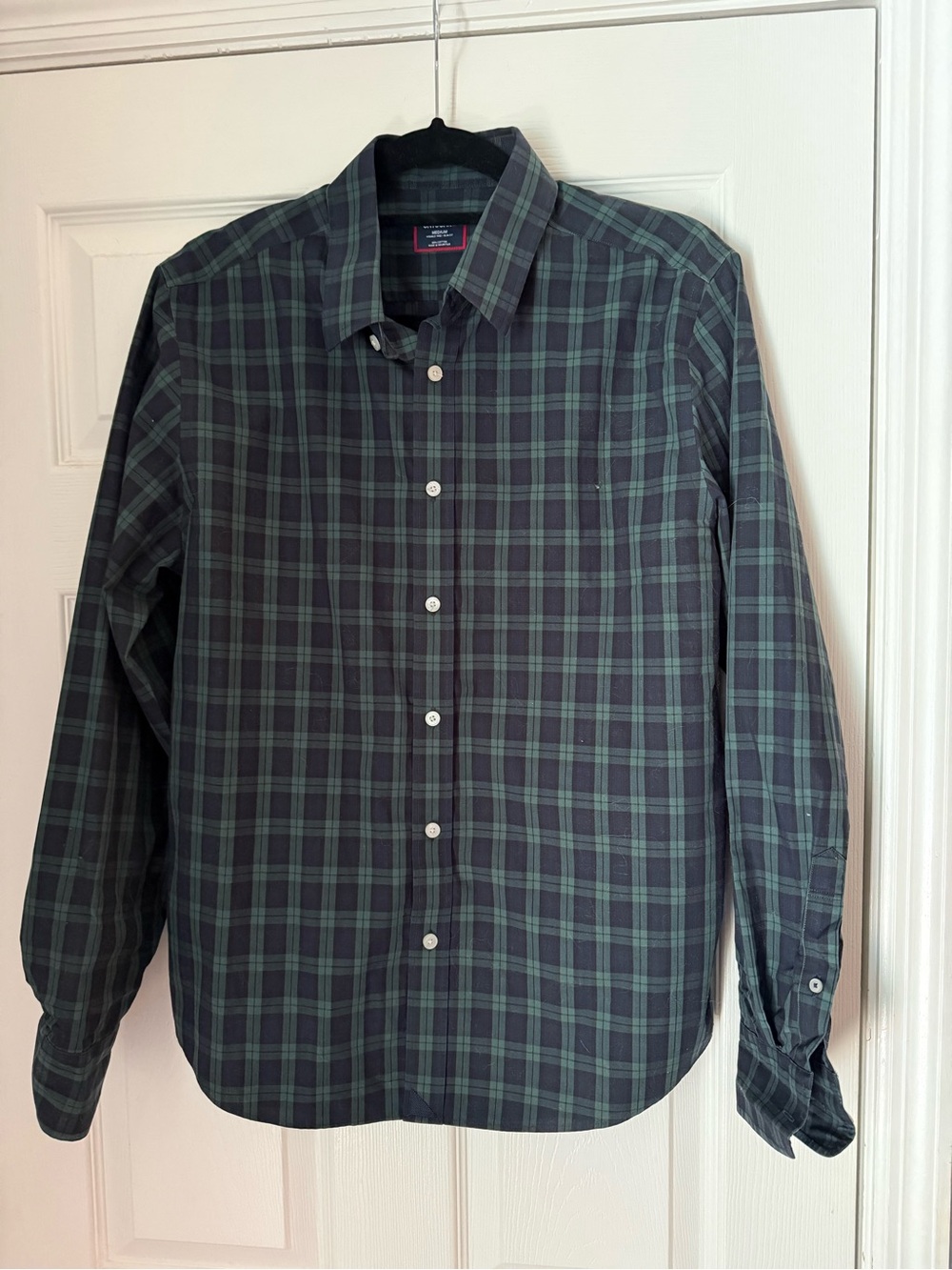 UNTUCKit Green and Black Plaid Button-Down Shirt